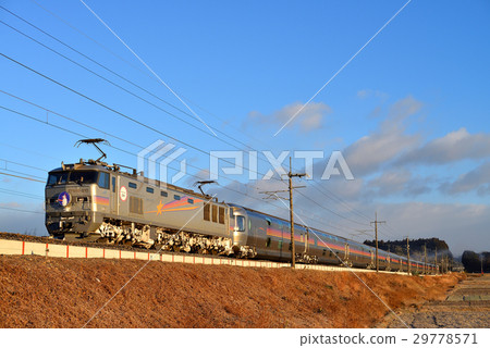 Running in the morning sun EF 510 Blue Train Cassiopeia 29778571