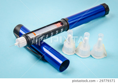 Insulin pen fill with needle. 29779371