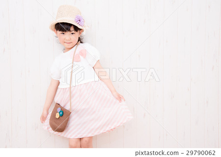 漂亮的女孩 29790062