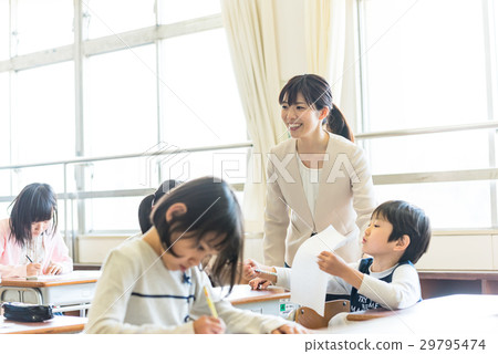 小學,教室形象 小學,教室形象 29795474