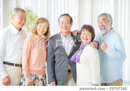 高級男女微笑著5人 29797386