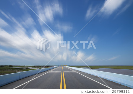 Empty road and the yellow traffic lines Empty road and the yellow traffic lines 29799311