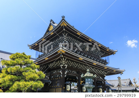 Higashi Honganji 29799919