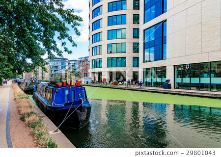 Regents canal with boats Regents canal with boats 29801043