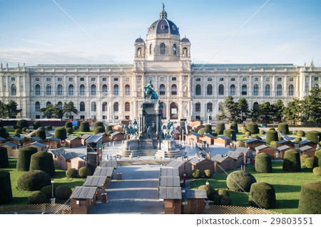 Natural History Museum in Maria-Theresien-Platz in Natural History Museum in Maria-Theresien-Platz in 29803551