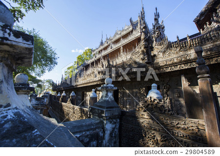 Golden Palace Monastery (Shwenandaw Kyaung) 29804589