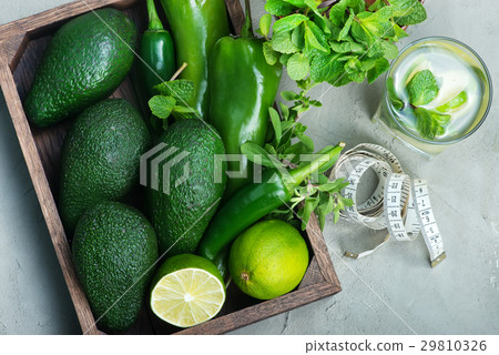 avocado 29810326