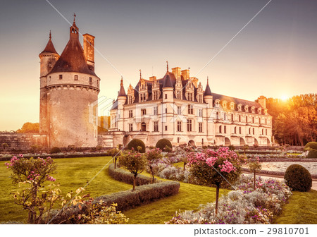 Chateau (castle) de Chenonceau at sunset, France 29810701