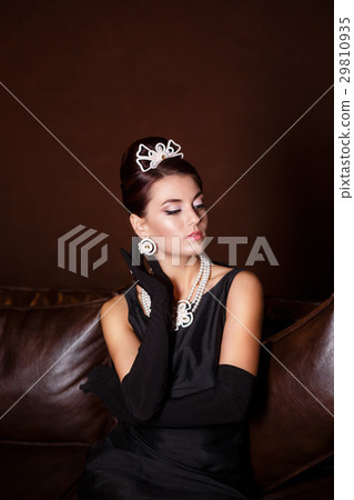Romantic Beauty.Retro Style.woman retro portrait Romantic Beauty.Retro Style.woman retro portrait 29810935