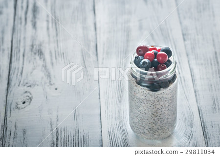 Chia seed pudding with fresh berries 29811034