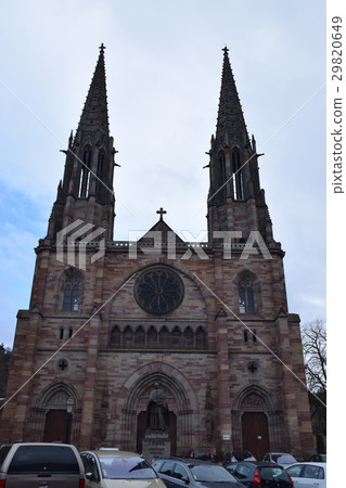 聖皮埃爾和聖保羅教堂 29820649