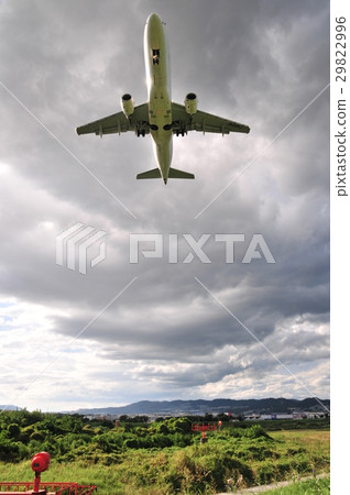 Landing Landing 29822996