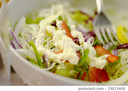 Vegetable vegetarian vegetable health beauty carrot carrot tomato paprika 29823408