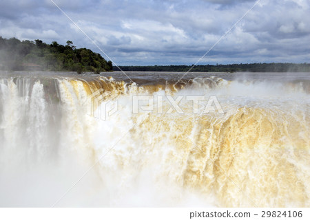 Brazil Iguacu Falls 29824106