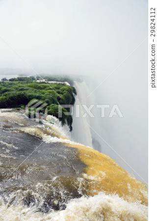 巴西伊瓜蘇瀑布 29824112