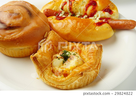 Side dish bread 29824822