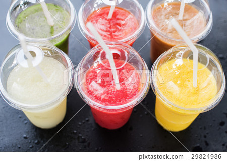 Colored Smothie Take Away in Plastic 29824986