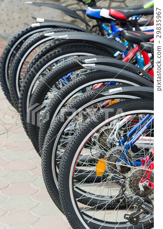 number of bicycle wheels outdoor number of bicycle wheels outdoor 29835967