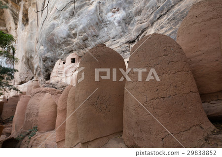 Troglodyte village, Burkina faso Troglodyte village, Burkina faso 29838852