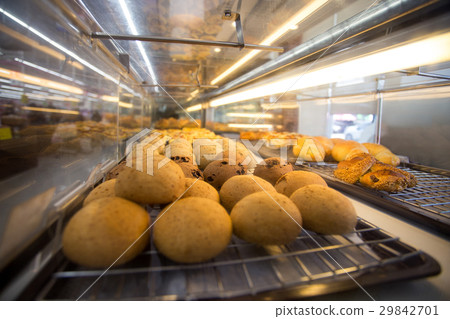 baked on shelves 29842701