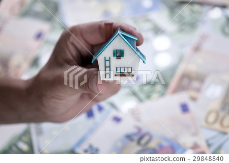 house 29848840