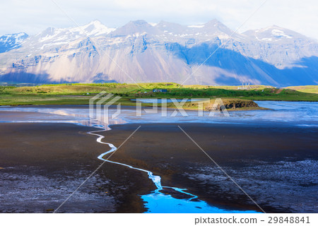 Iceland 29848841