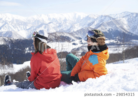 Ski resort couple break 29854315