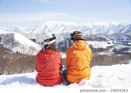 Ski resort couple 29854363