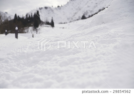滑雪勝地斜坡 29854562