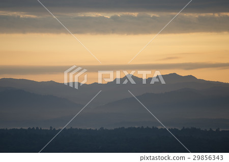 THAILAND LAMPANG LANDSCPAE VIEW SUNRISE THAILAND LAMPANG LANDSCPAE VIEW SUNRISE 29856343