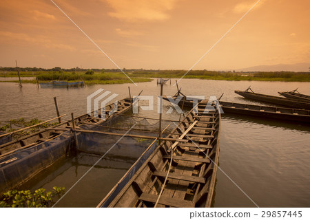 THAILAND PHAYAO LAKE WAT TILOKE ARAM ISLAND 29857445