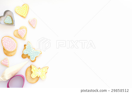 Easter homemade cookies with forms and pastry bag 29858512