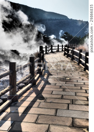 雲仙地獄（火山活動圖片可能） 29866835