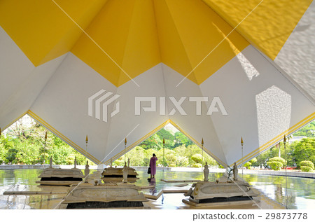 National Mosque of Malaysia in Kuala Lumpur National Mosque of Malaysia in Kuala Lumpur 29873778