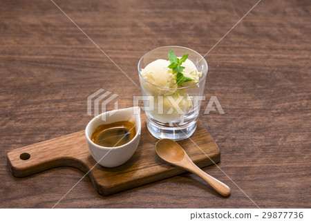 在香草冰，Afogato上吃濃咖啡的甜點 29877736