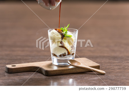 在香草冰，Afogato上吃濃咖啡的甜點 29877739