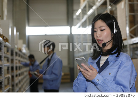 Workers who perform inventory control work 29882870