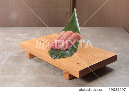 sashimi 29883307
