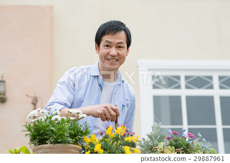 Middle couple gardening lifestyle image 29887961