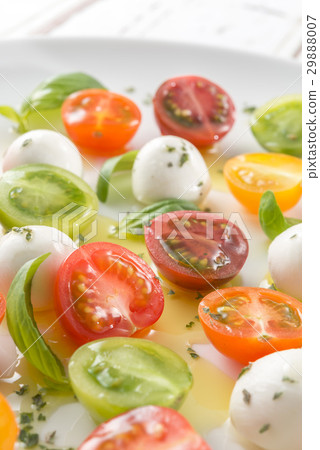Fresh tomatoes 29888007