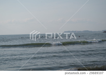 Ichinomiya海岸和衝浪者 Ichinomiya海岸和衝浪者 29889107