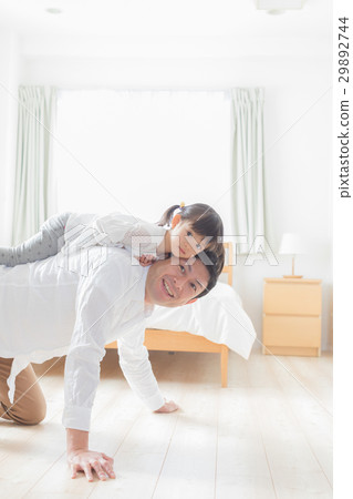 家庭形象 29892744