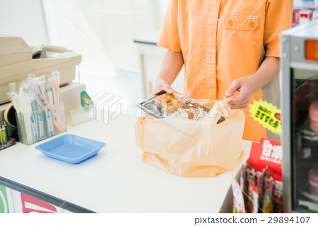 Convenience store (lunch box) 29894107