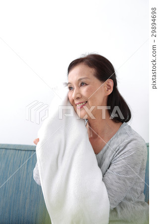 Senior female housework Senior female housework 29894698