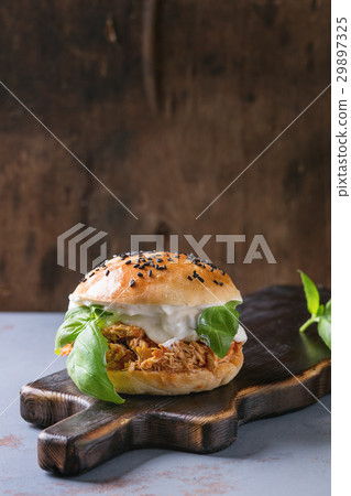 Homemade mini burger with pulled chicken Homemade mini burger with pulled chicken 29897325