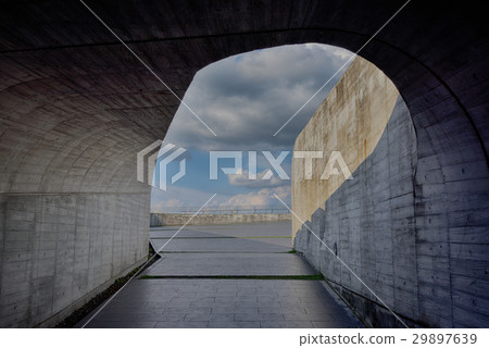 日月潭向山遊客中心,清水模建築 29897639