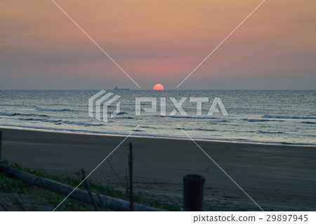 Landscape sea sunset boat 29897945