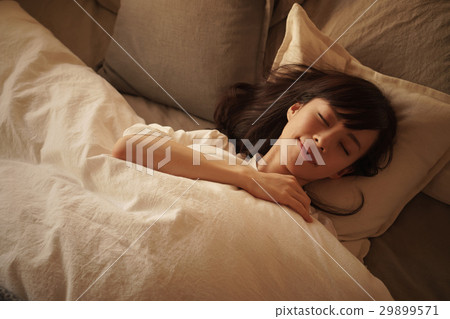 睡覺·女人 29899571