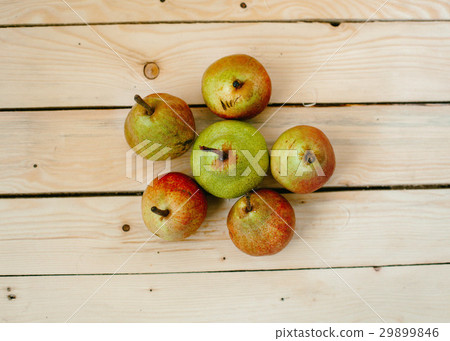 Pears on wood background Pears on wood background 29899846
