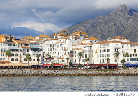 Spain resort 29912170